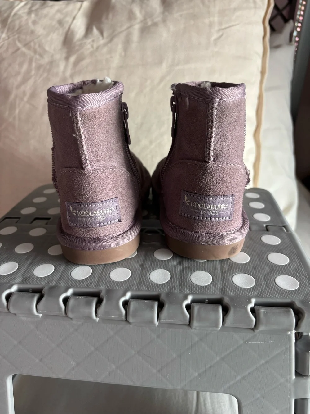 Kids Cozy Purple Winter Boots:Koolaburra
